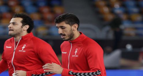 يحيي خالد الأفضل في مباراة سلوفينيا بمونديال اليد